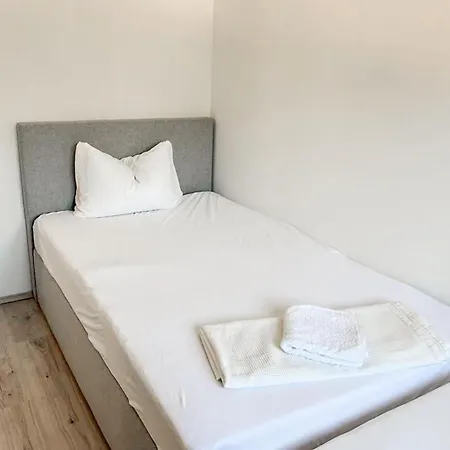 Awesome In With House Sea View Povljana